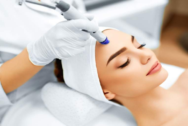 Hydra Facial